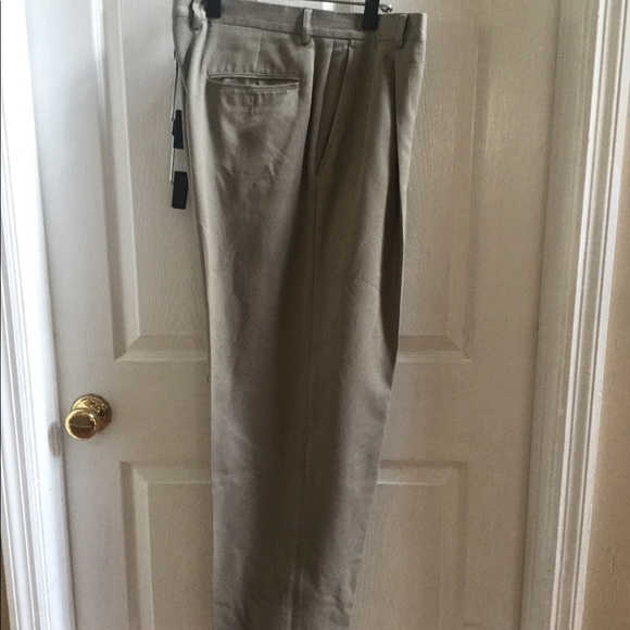 Liz Claiborne Men’s Dress pants